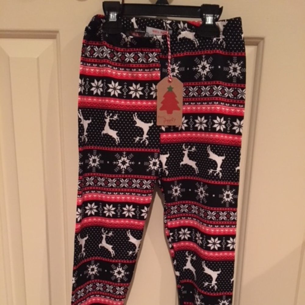 4 for $30 sale! NWT Reindeer Leggings